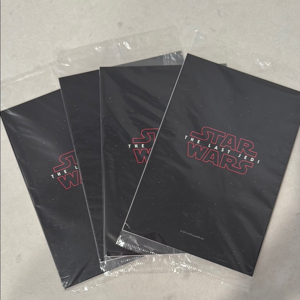 NWOT(4) STAR WARS The Last Jedi Premier Fan Event Topps Jumbo Cards New Unopened